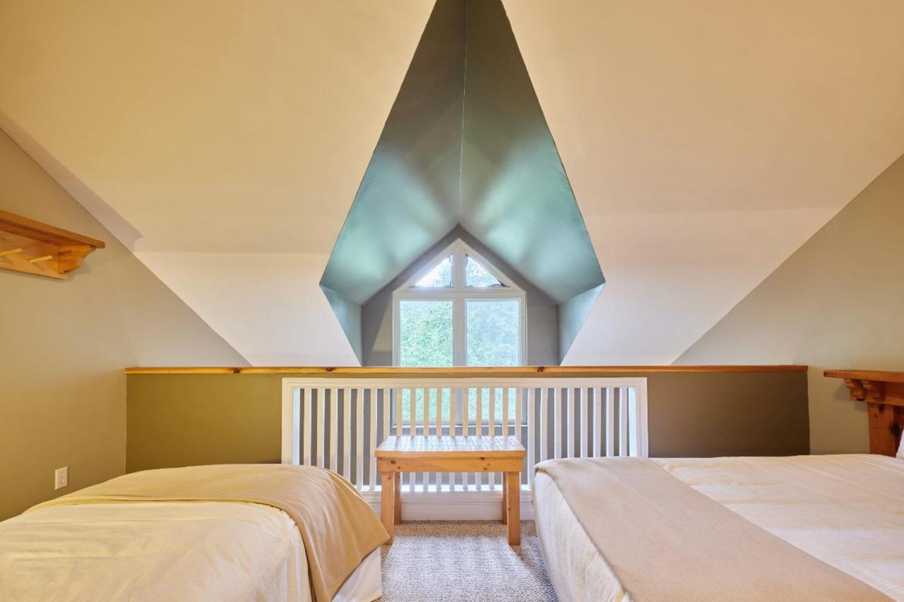 Marblewood Village Resort Steady Brook Ngoại thất bức ảnh