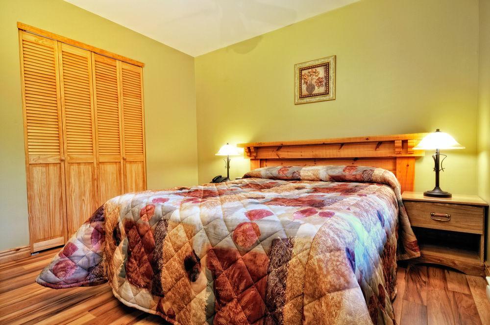 Marblewood Village Resort Steady Brook Ngoại thất bức ảnh